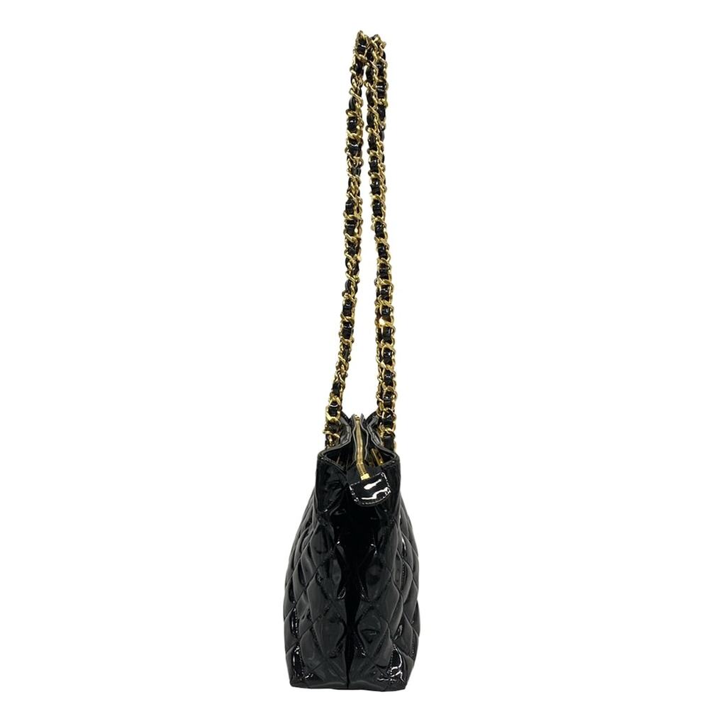 Chanel Matelasse Shoulder Bag - Picture 4 of 15